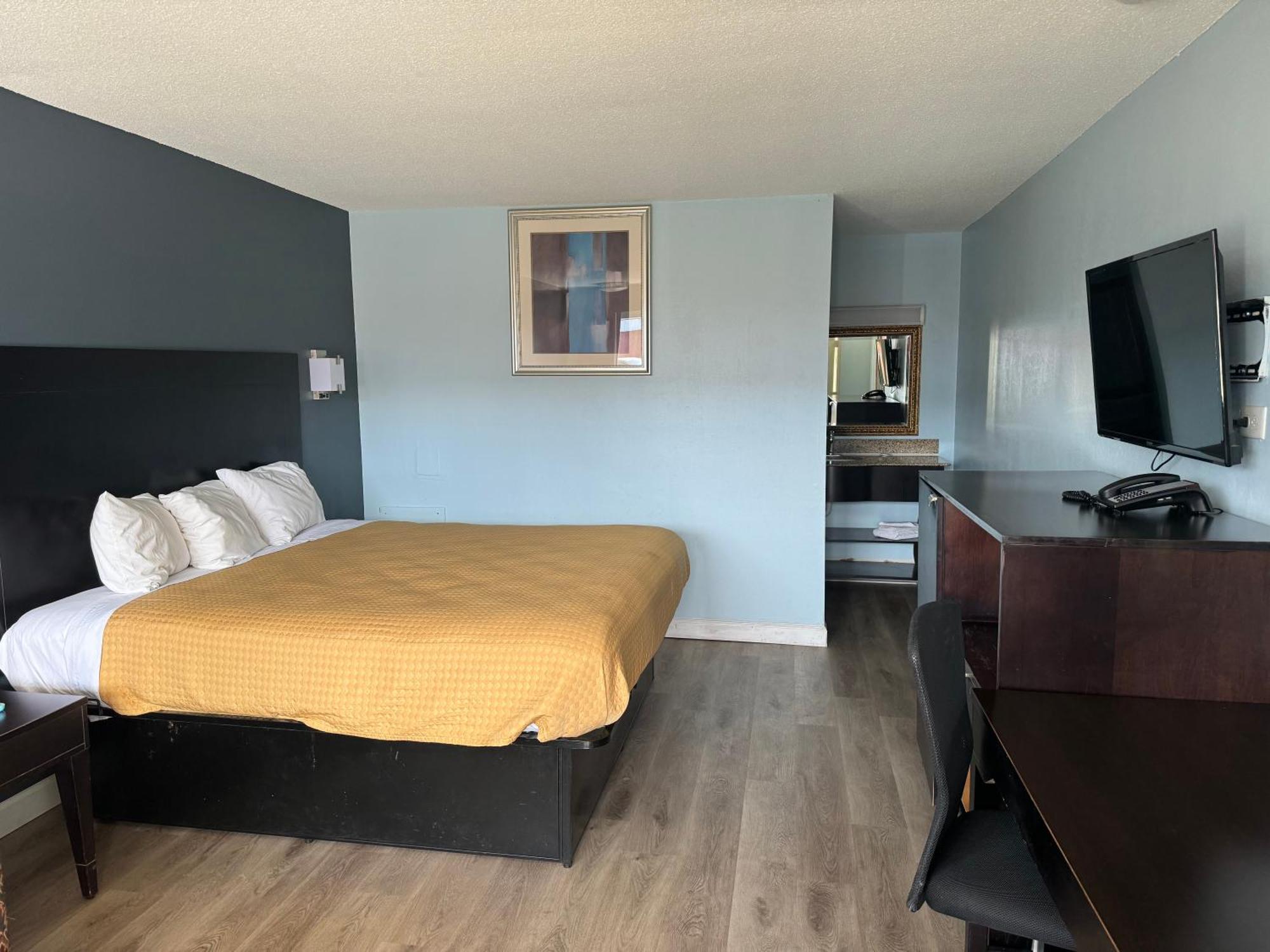 Red Carpet Inn & Suites - Данвилл Экстерьер фото